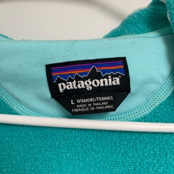 Patagonia Women’s Zip Up Jacket - Picture 4 of 9